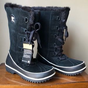 SOREL Tivoli High II BOOTS - size 8